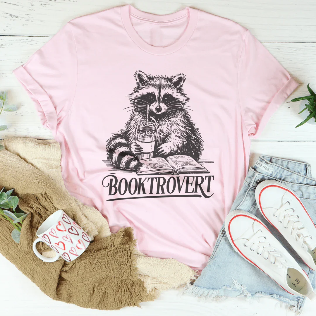 Booktrovert Racoon T-shirt