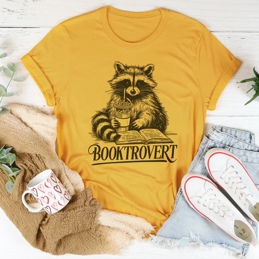 Booktrovert Racoon T-shirt